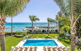 Luxury Villa El Martinete, Frontline Puerto Banus